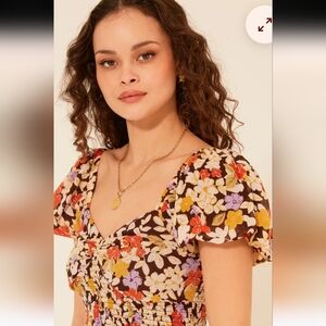 Bila Floral Women's Top - Multicolor NWT Small